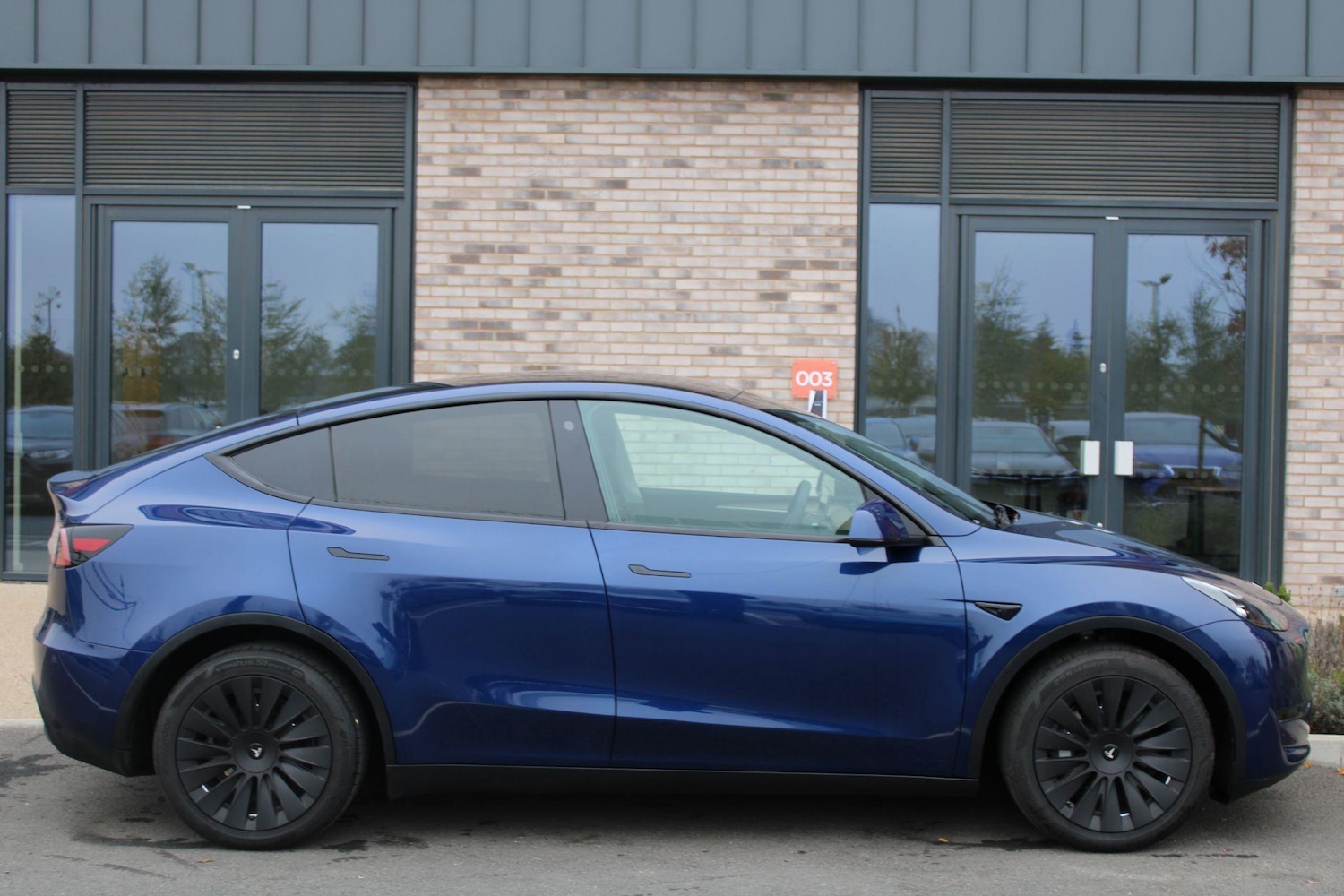 Used Tesla Model Y for sale - 76995051: Photo 4