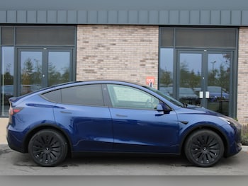 Used Tesla Model Y 2022 for sale - 76800936: Photo