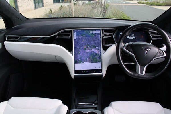 Used Tesla Model X 2017 for sale - 76307695: Photo 7