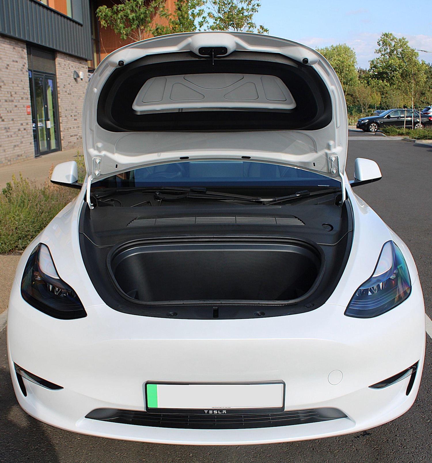 Used Tesla Model Y 2024 for sale - 76742317: Photo 9