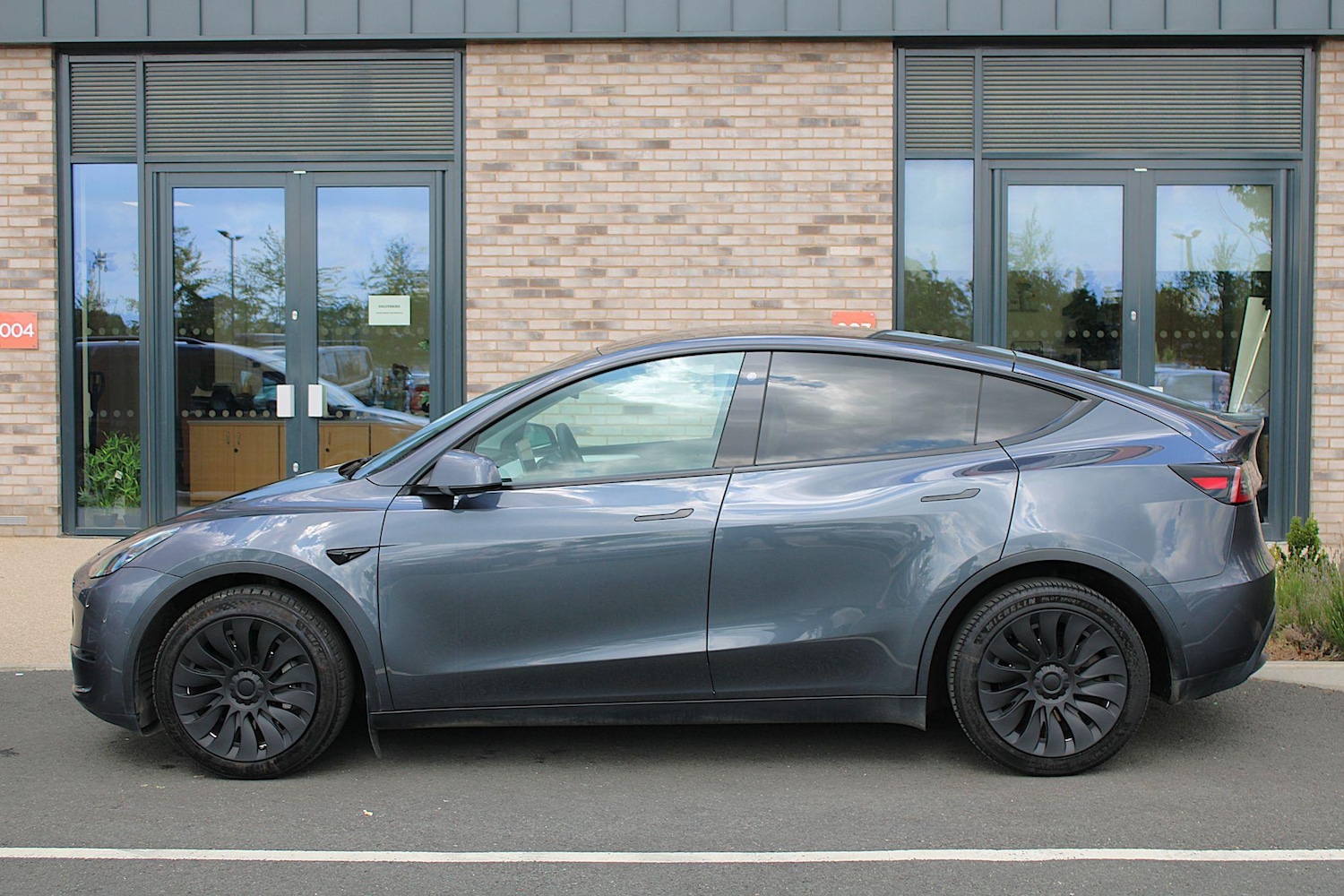 Used Tesla Model Y 2022 for sale - 76227960: Photo 5