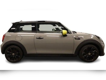 Used MINI Hatch 2021 for sale - 75519712: Photo