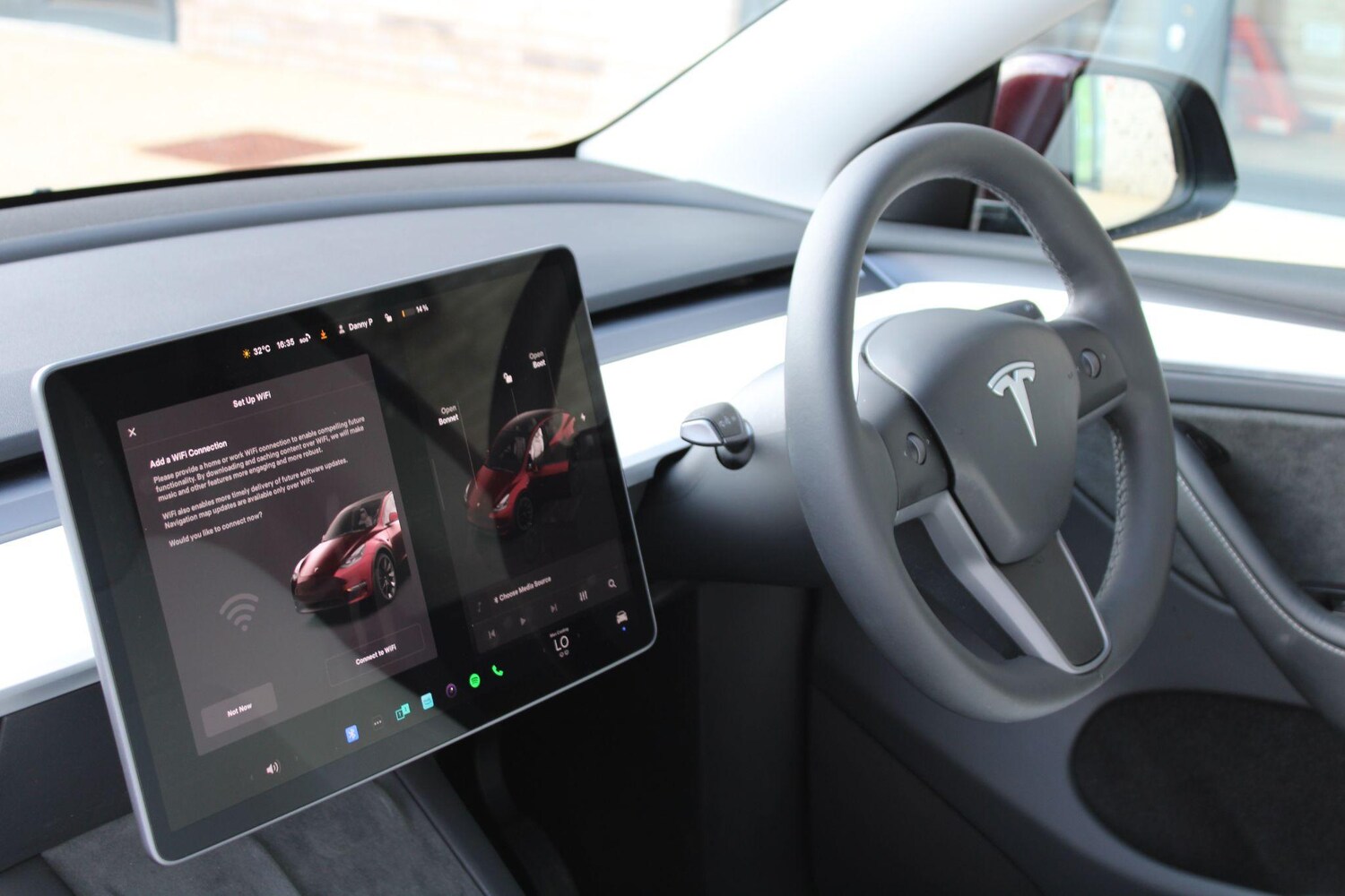 Used Tesla Model Y 2024 for sale - 76994360: Photo 10