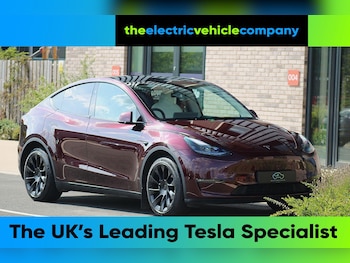 Used Tesla Model Y 2024 for sale - 76994360: Photo