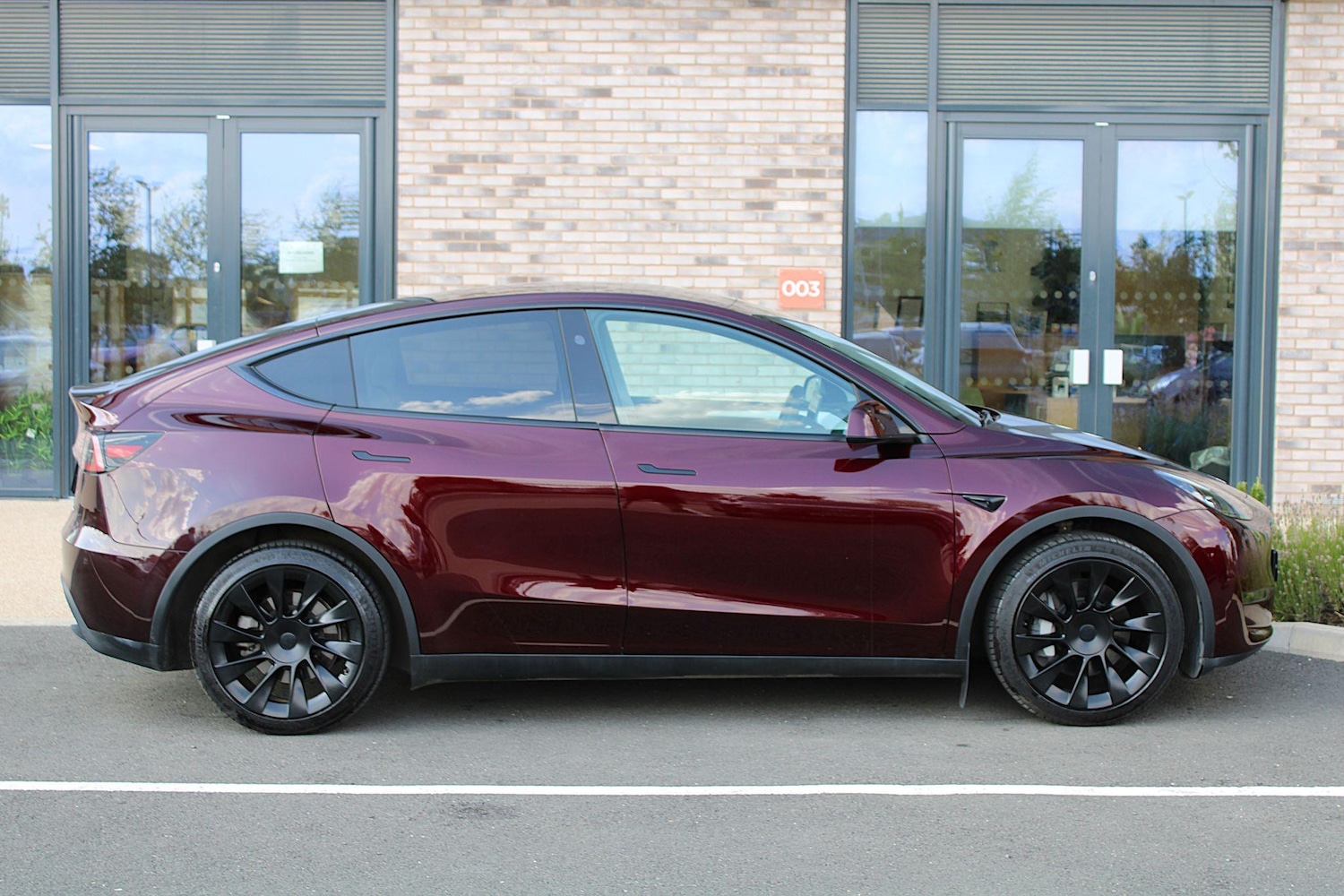 Used Tesla Model Y 2024 for sale - 76994360: Photo 4