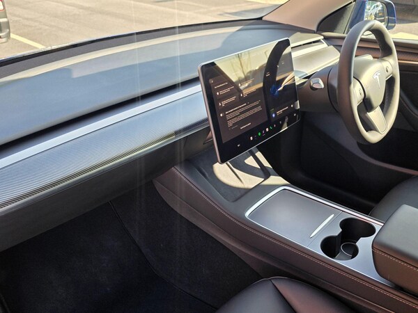 Used Tesla Model Y 2023 for sale - 75506901: Photo 10