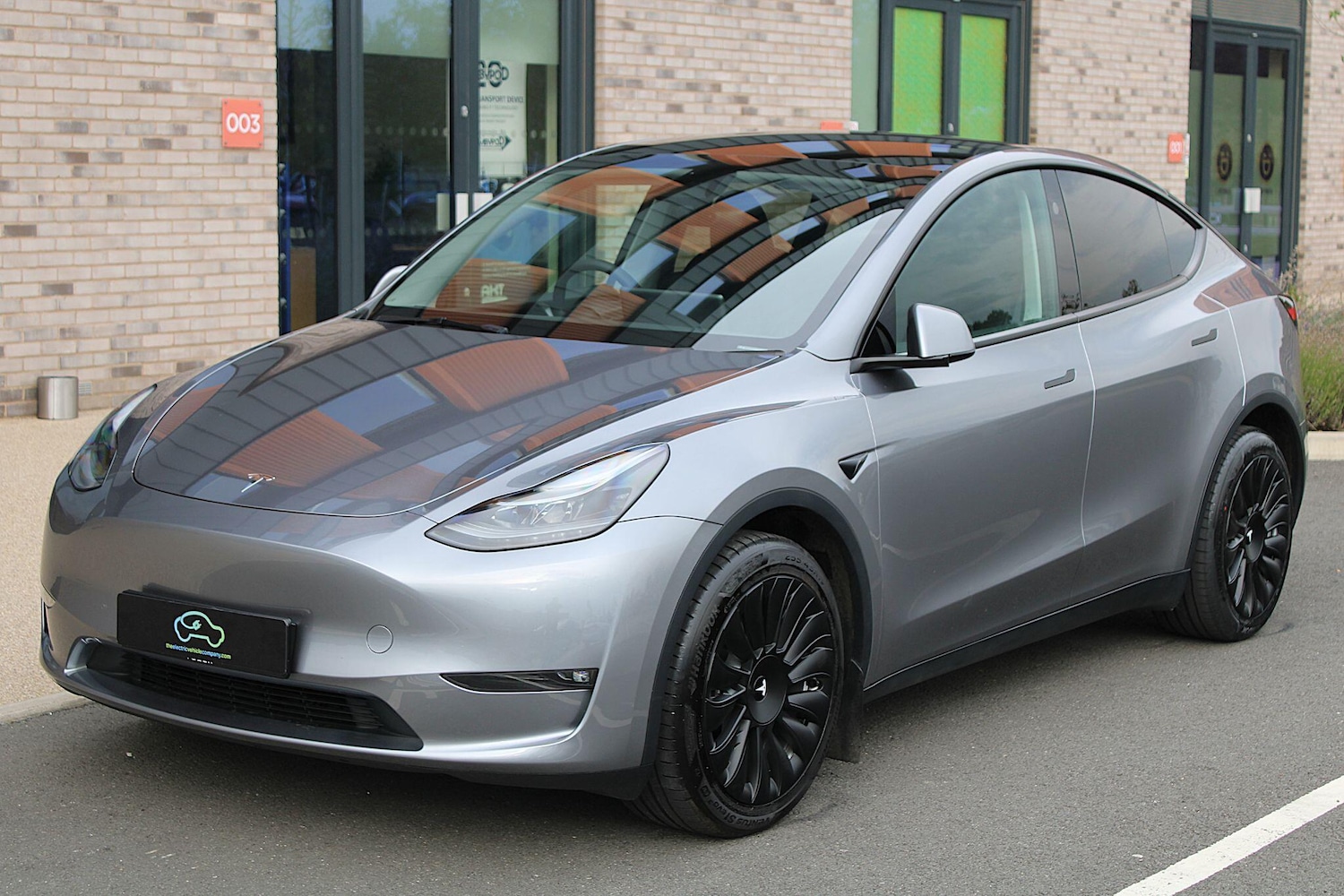 Used Tesla Model Y for sale - 76995737: Photo 3