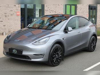 Used Tesla Model Y 2024 for sale - 76995737: Photo