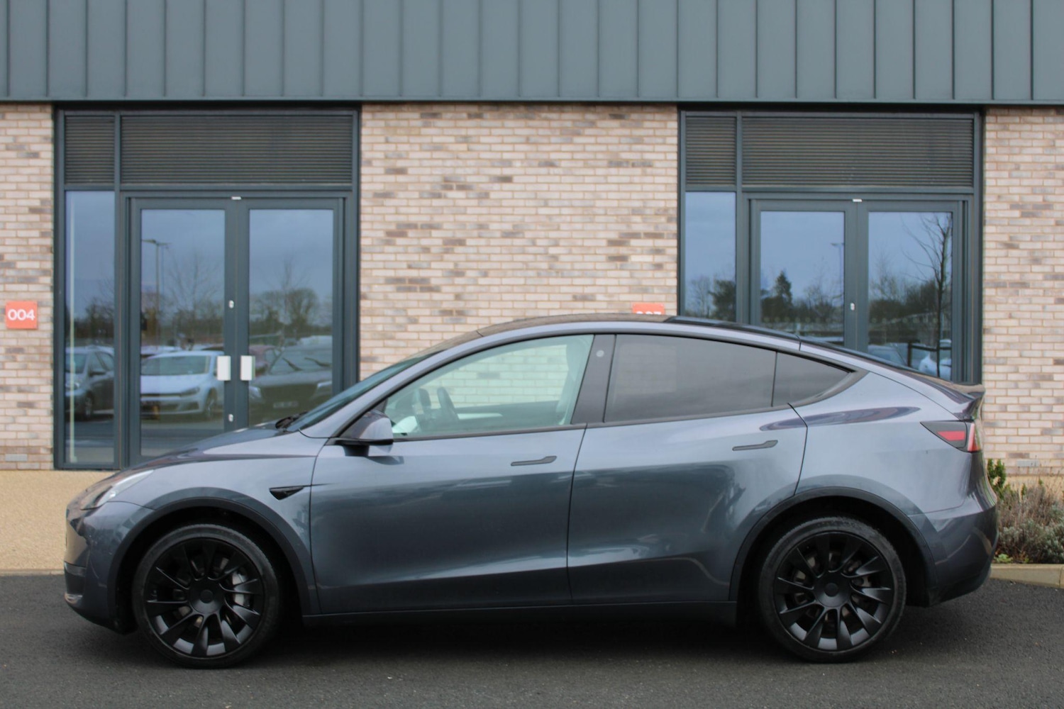 Used Tesla Model Y 2023 for sale - 76151463: Photo 4
