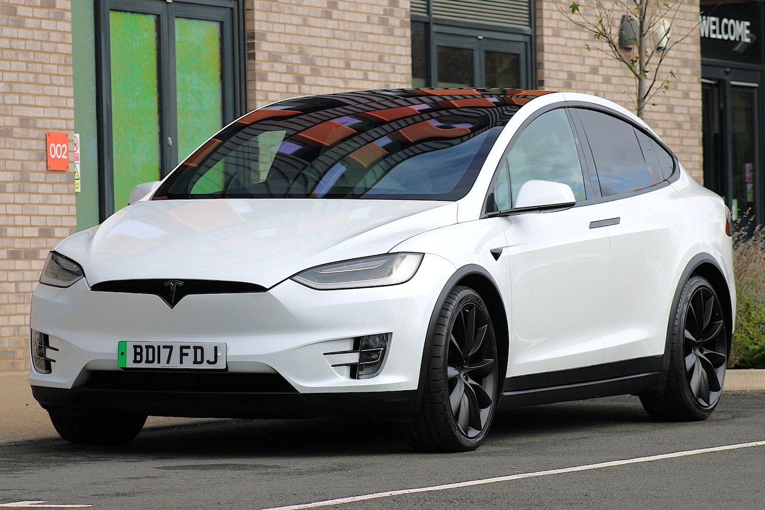 Used Tesla Model X 2017 for sale - 76634289: Photo 3