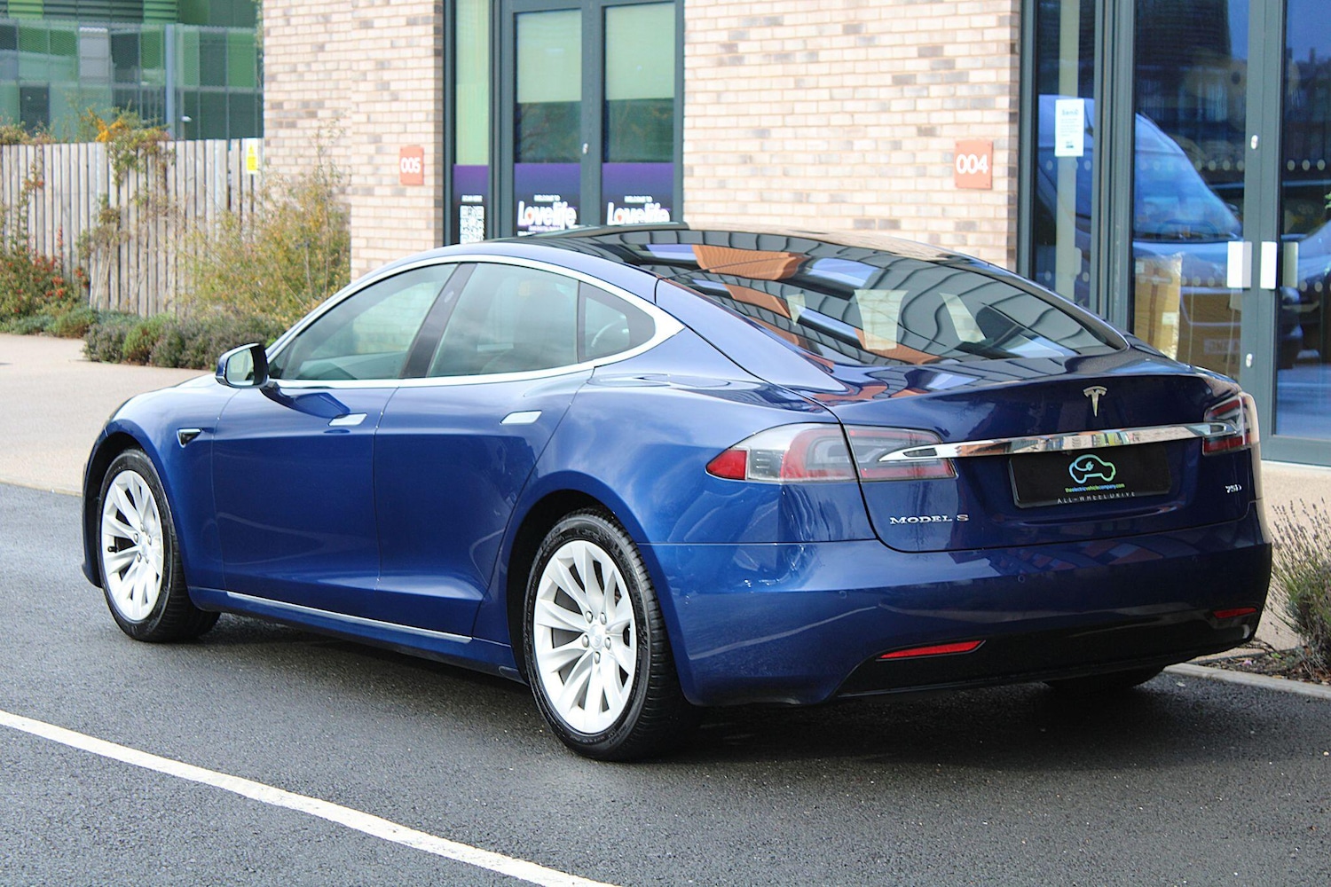 Used Tesla Model S 2017 for sale - 76498933: Photo 7