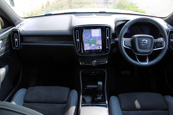 Used Volvo XC40 2022 for sale - 75494235: Photo 10