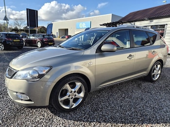 Used Kia Ceed 2010 for sale - 78876319: Photo