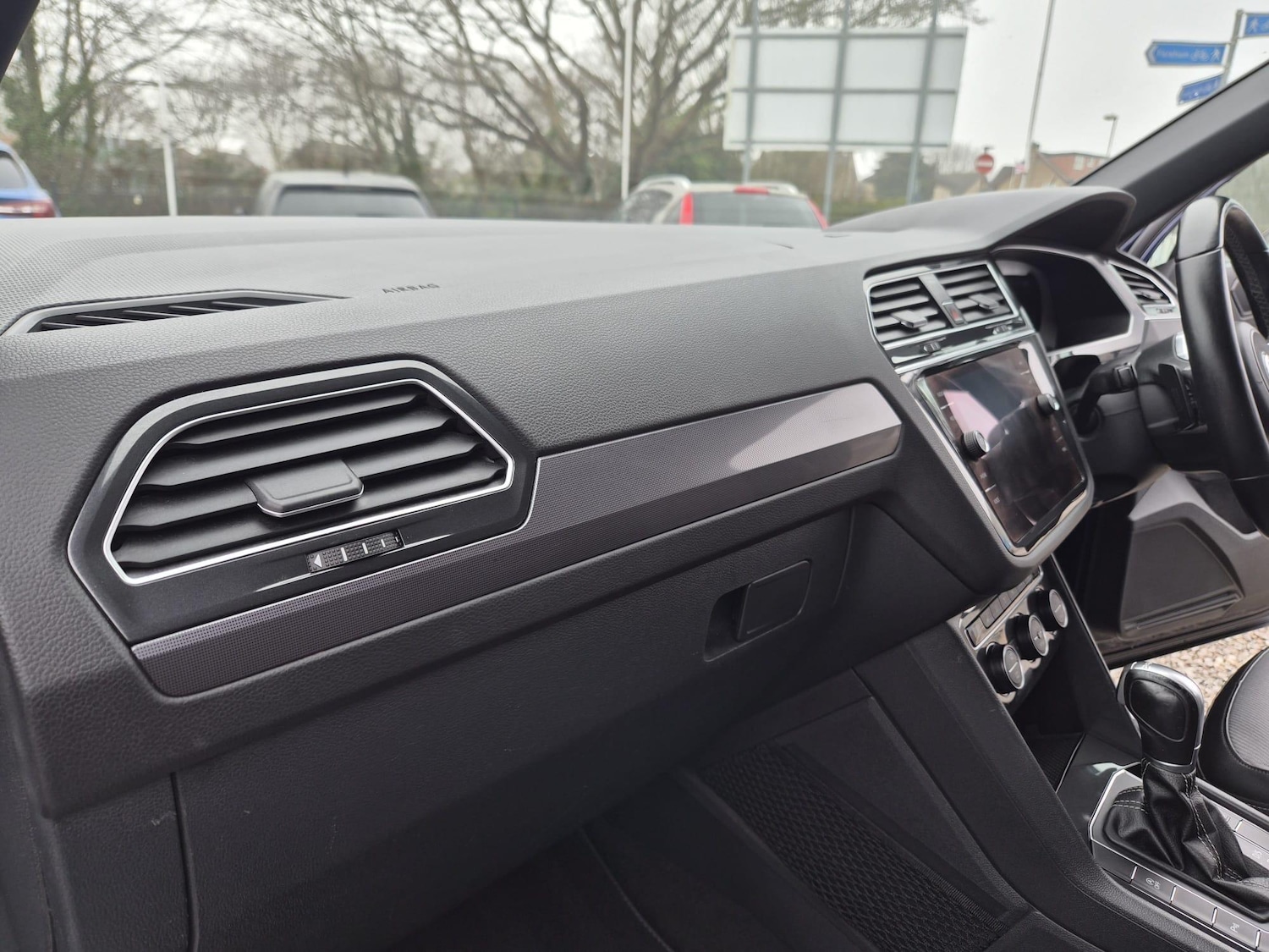 Used Volkswagen Tiguan 2017 for sale - 78158199: Photo 11