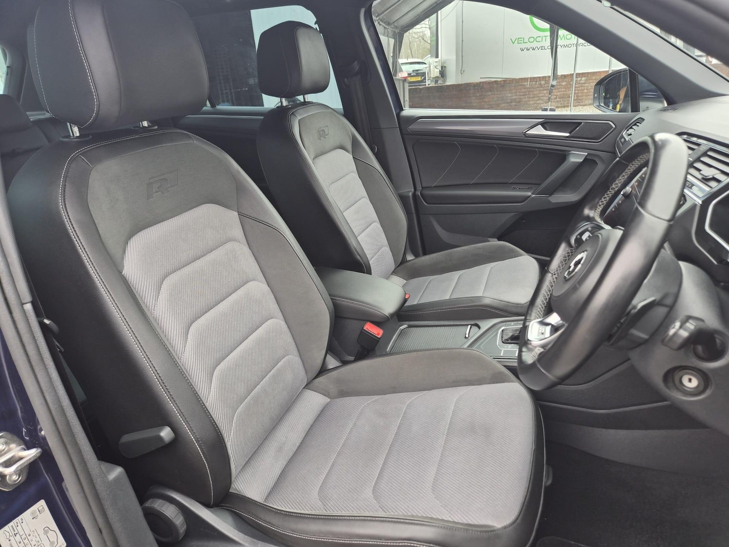 Used Volkswagen Tiguan 2017 for sale - 78158199: Photo 14