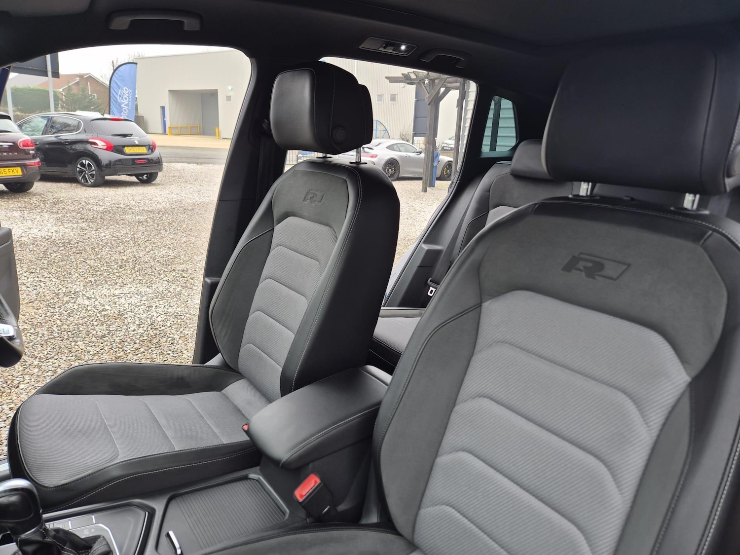 Used Volkswagen Tiguan 2017 for sale - 78158199: Photo 41