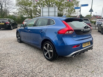 Used Volvo V40 2016 for sale - 78223962: Photo