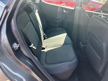 Used Ford Fiesta 2017 for sale - 79261720: Photo