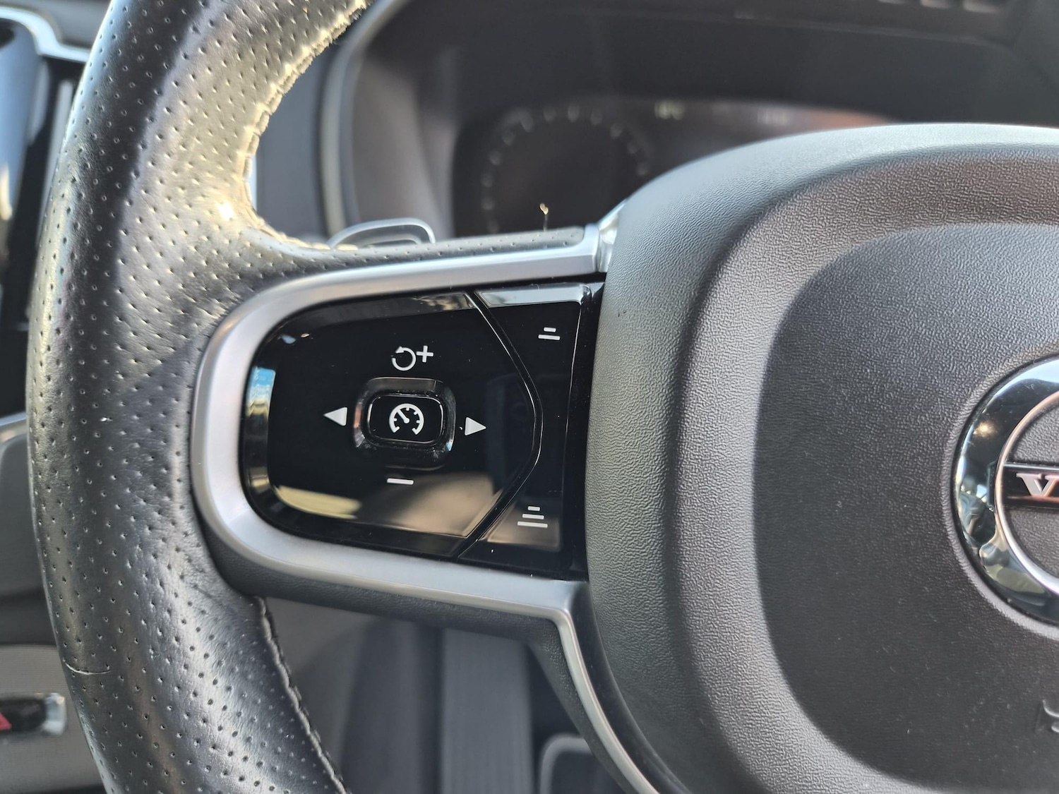 Used Volvo XC90 2018 for sale - 78158200: Photo 21