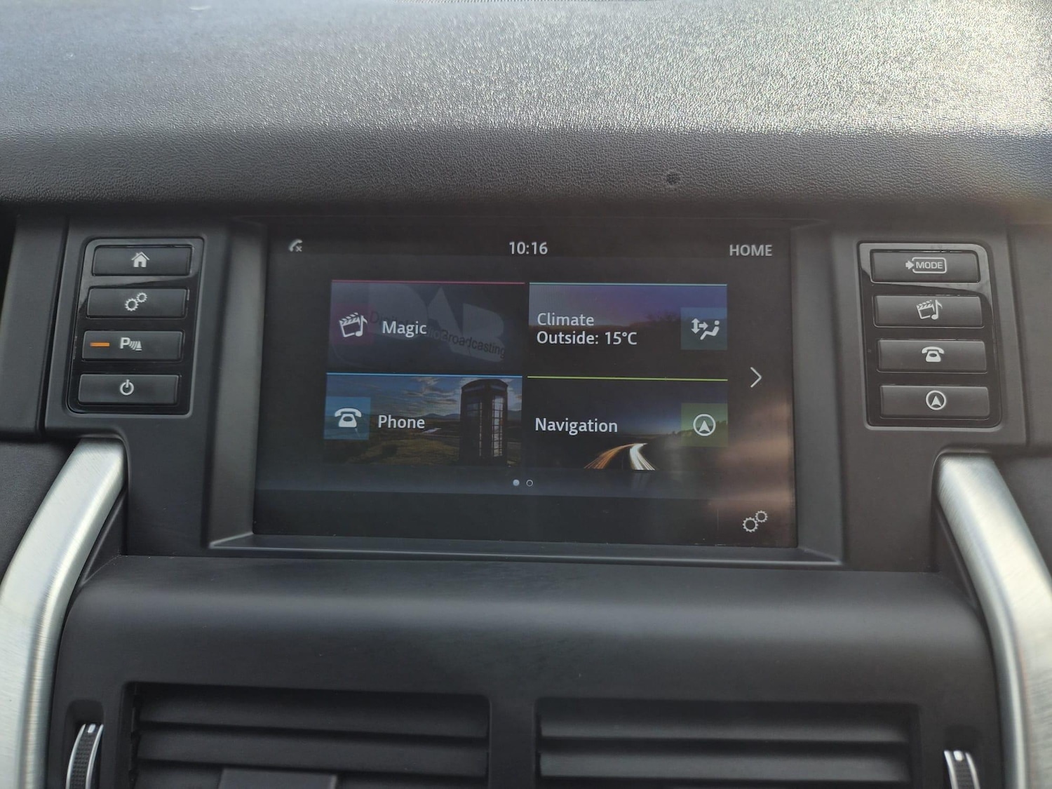 Used Land Rover Discovery Sport 2017 for sale - 78158192: Photo 44