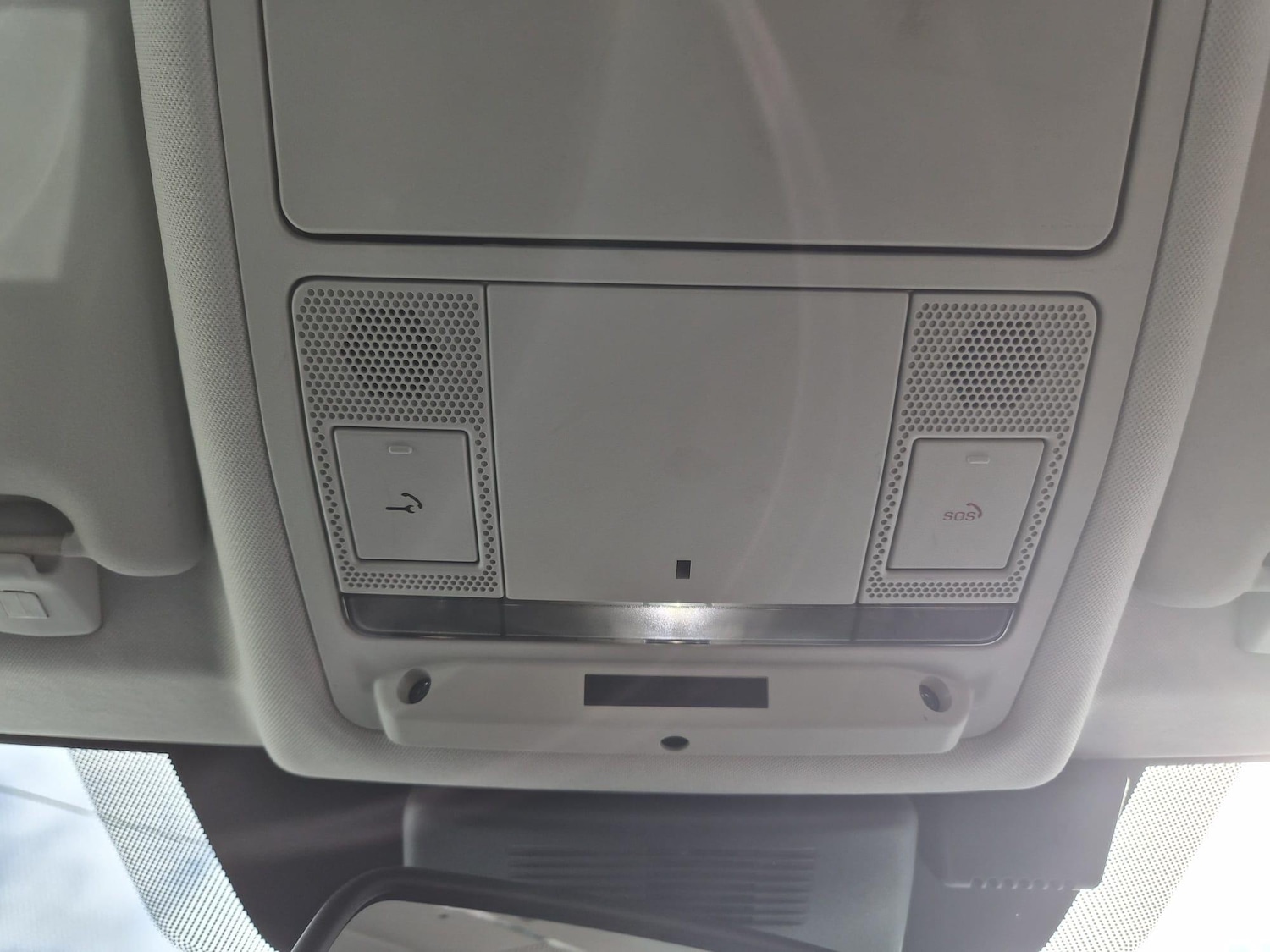 Used Land Rover Discovery Sport 2017 for sale - 78158192: Photo 45