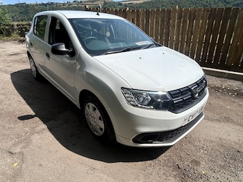 Dacia - Sandero