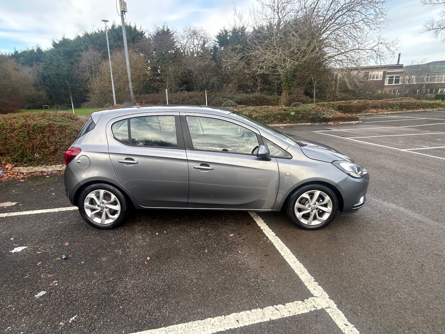 Used Vauxhall Corsa 2017 for sale - 77118784: Photo 2