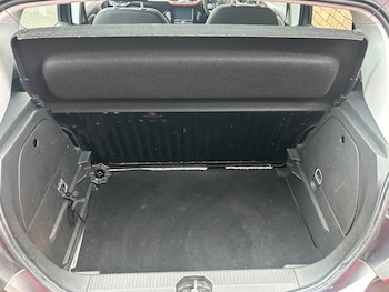 Used Vauxhall Corsa 2017 for sale - 77118784: Photo