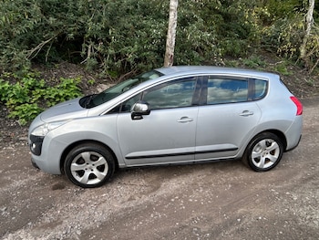 Used Peugeot 3008 2012 for sale - 76211309: Photo 2