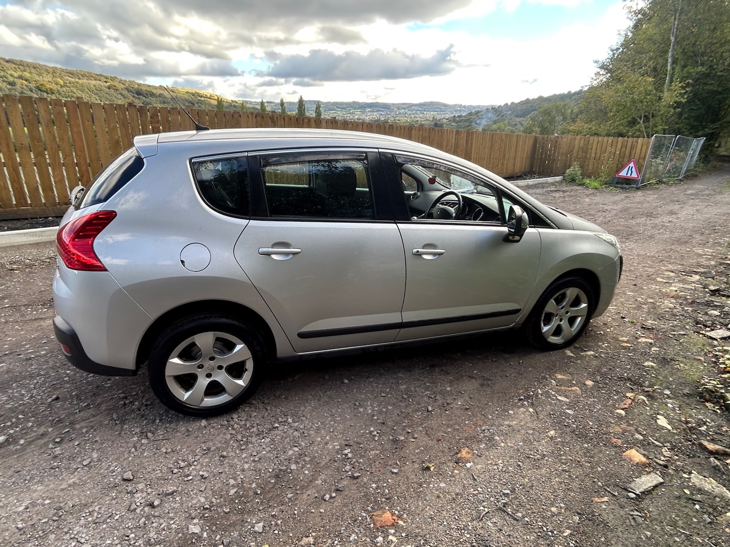 Used Peugeot 3008 2012 for sale - 76211309: Photo 6