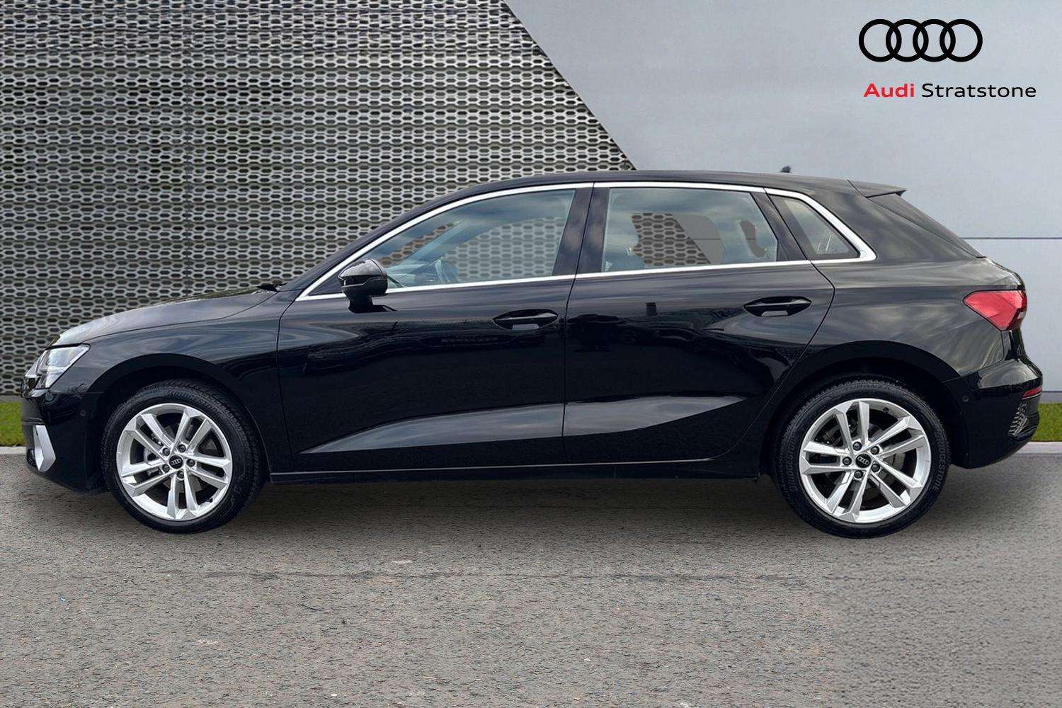 Used Audi A3 2023 for sale - 76401364: Photo 8