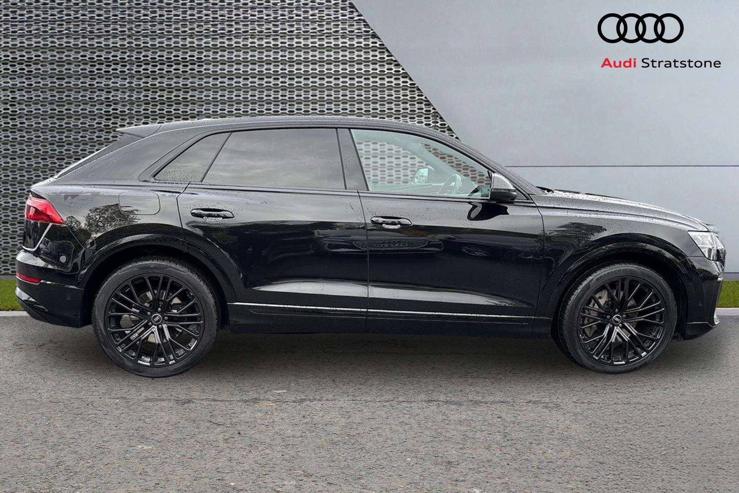 Used Audi Q8 2024 for sale - 76218364: Photo 4