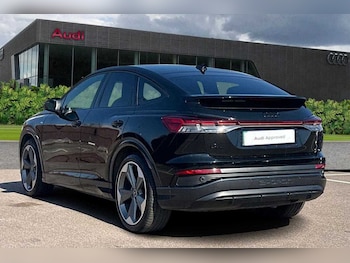 Used Audi Q4 e-tron 2023 for sale - 76447576: Photo