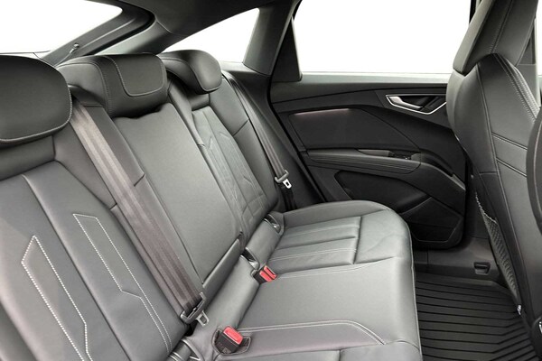 Used Audi Q4 e-tron 2024 for sale - 74716889: Photo 10