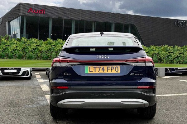 Used Audi Q4 e-tron 2024 for sale - 74716889: Photo 7