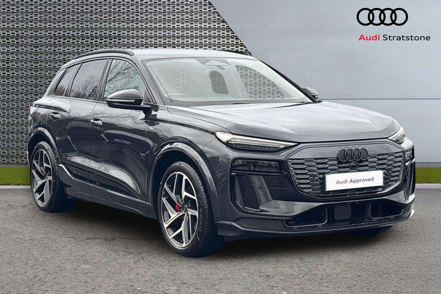 Used Audi Q6 e-tron 2025 for sale - 76889758: Photo 1