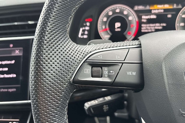 Used Audi Q8 2022 for sale - 76339599: Photo 16