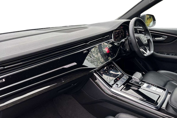 Used Audi Q8 2022 for sale - 76339599: Photo 2