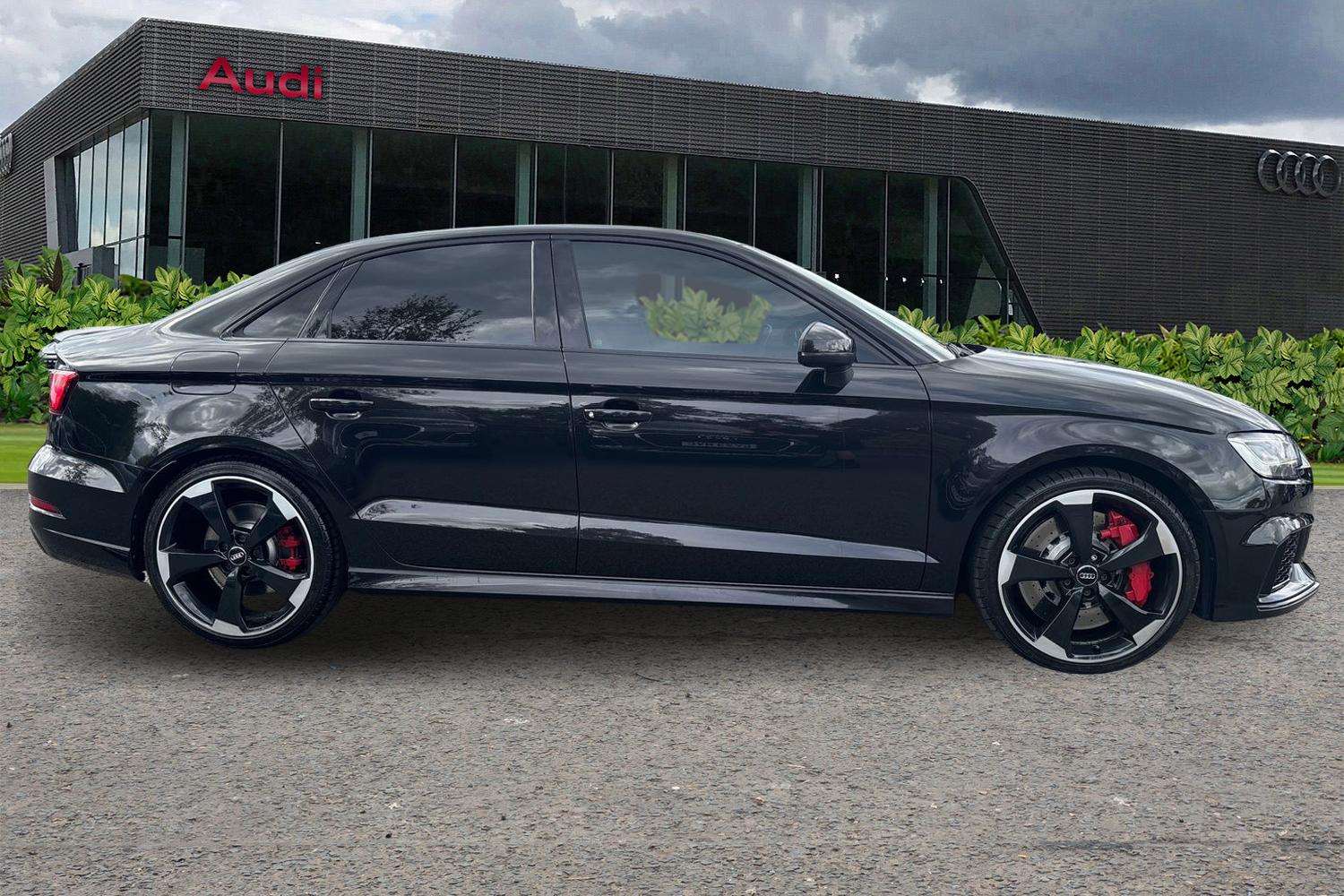 Used Audi RS3 2019 for sale - 76661930: Photo 4