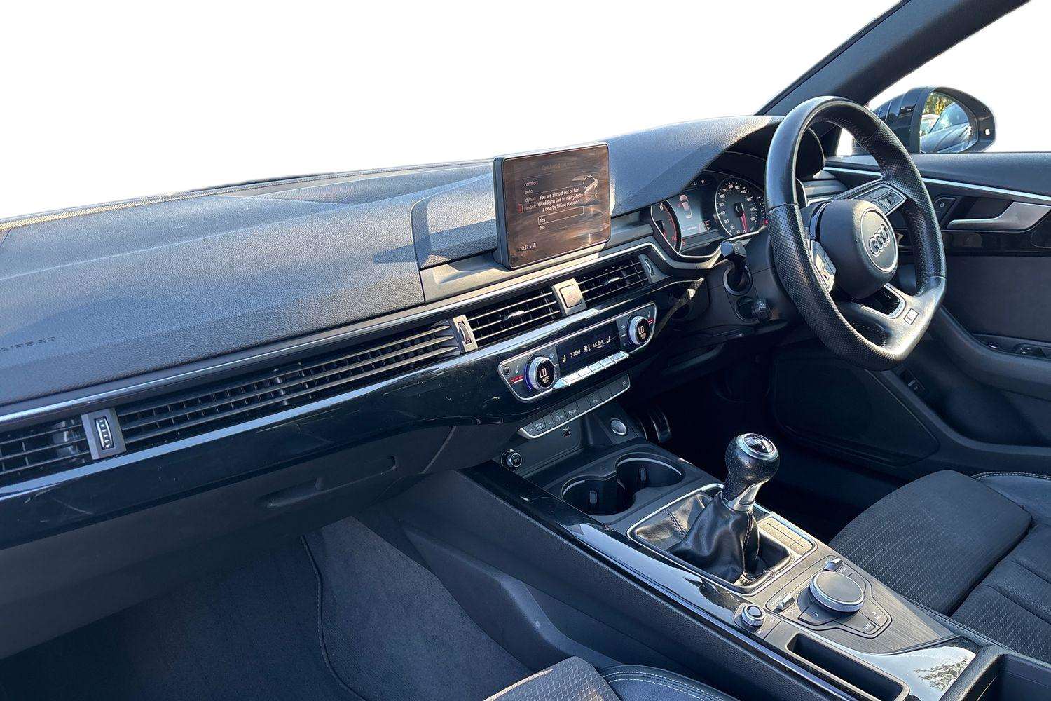 Used Audi A4 2018 for sale - 75955412: Photo 2