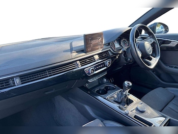 Used Audi A4 2018 for sale - 75955412: Photo