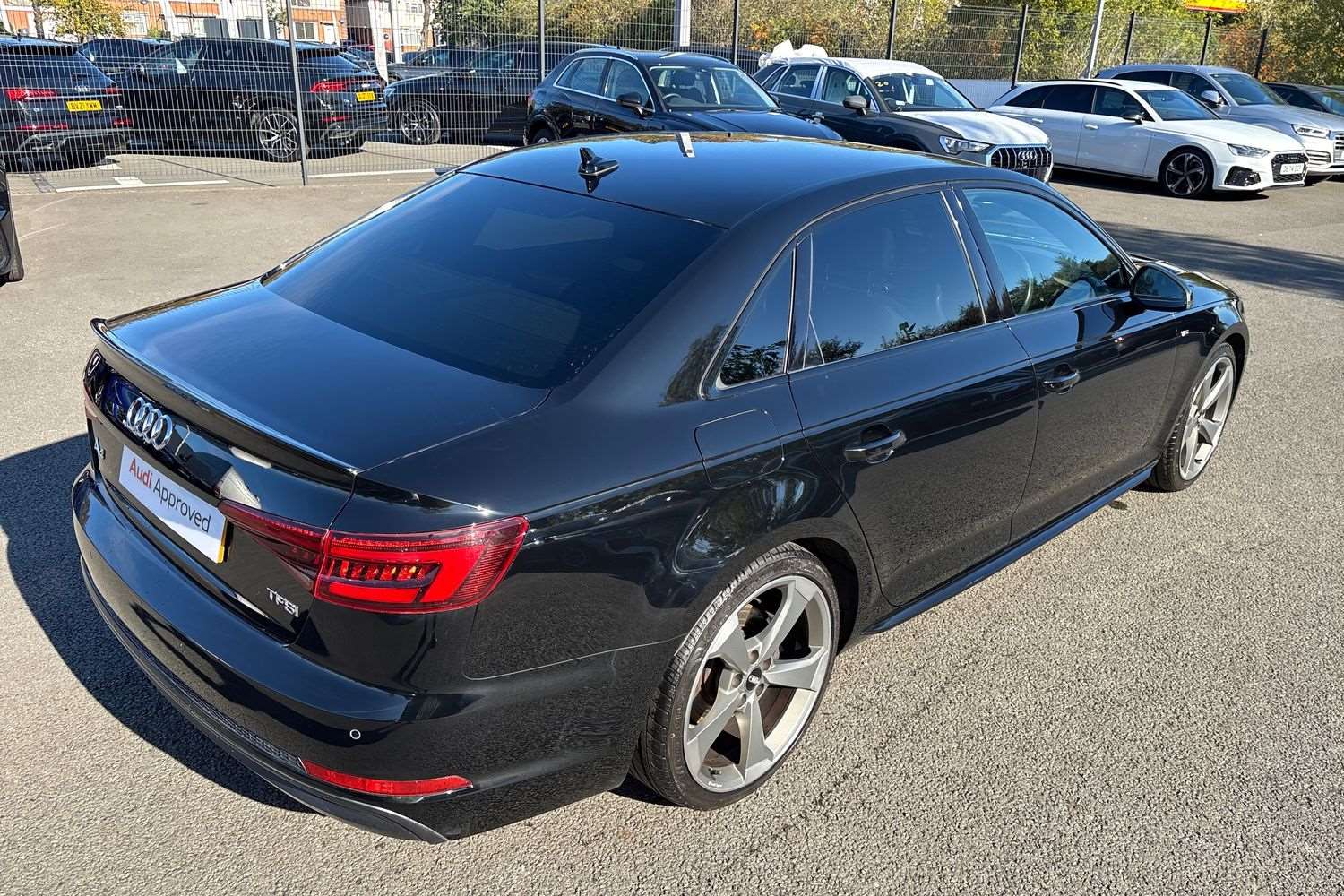 Used Audi A4 2018 for sale - 75955412: Photo 35