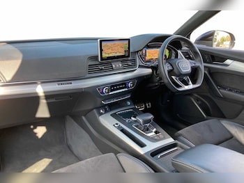 Used Audi Q5 2020 for sale - 76789201: Photo