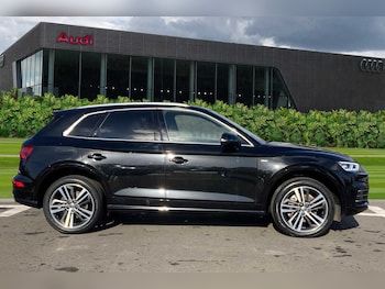 Used Audi Q5 2020 for sale - 76789201: Photo