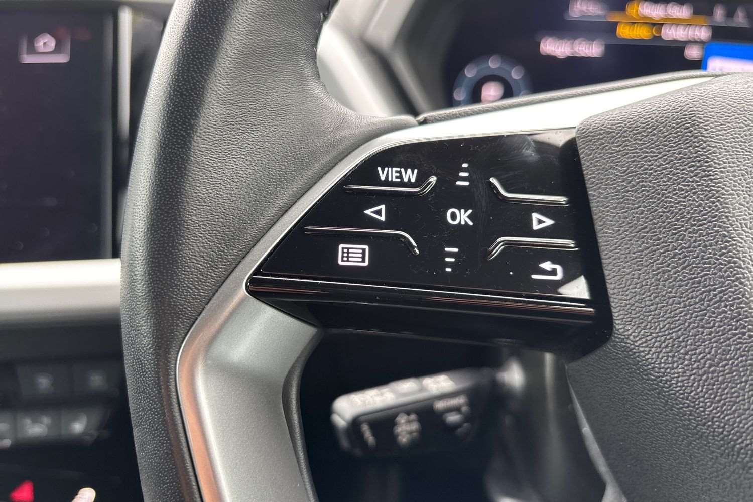 Used Audi Q4 e-tron 2023 for sale - 76286335: Photo 16