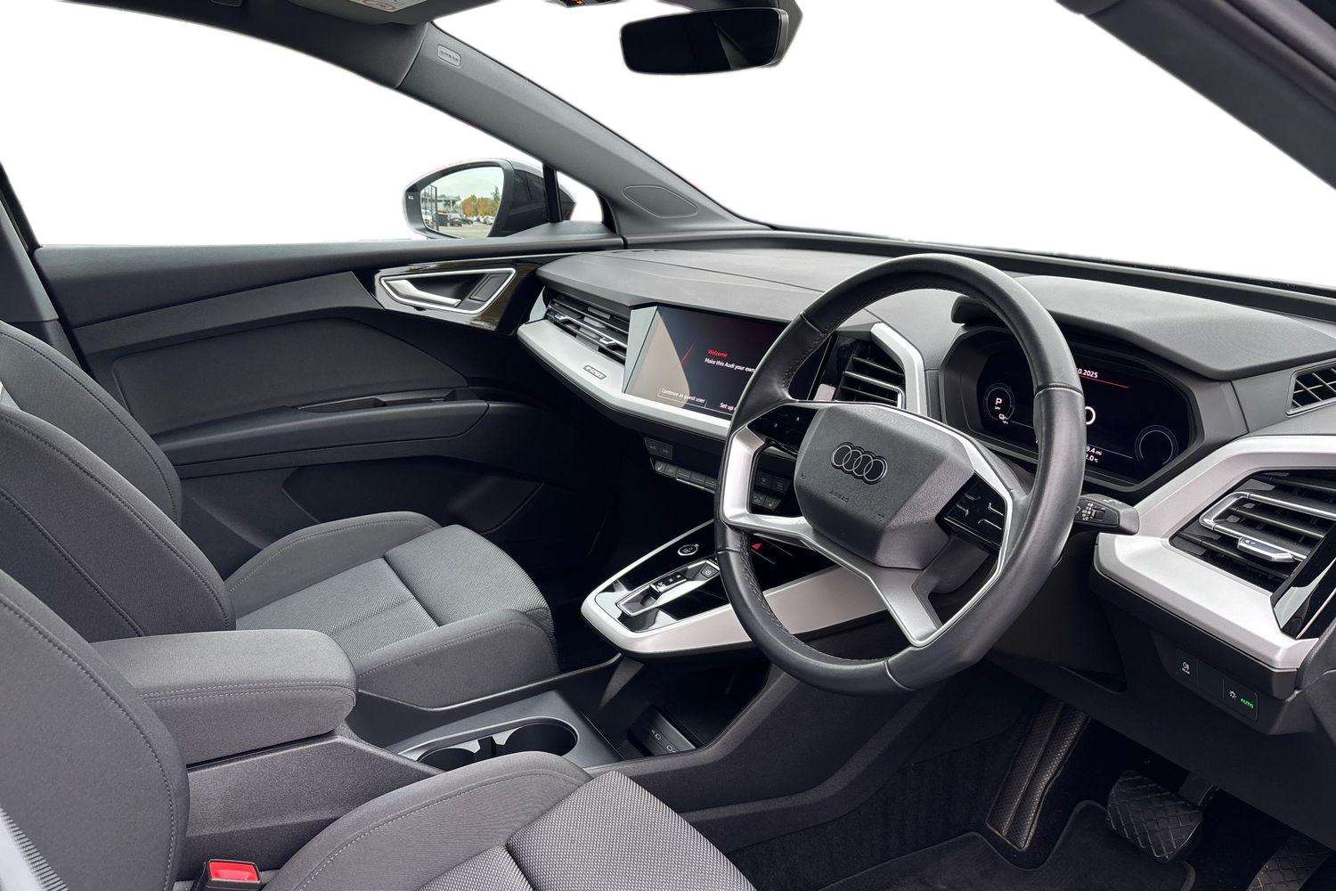 Used Audi Q4 e-tron 2023 for sale - 76286335: Photo 6