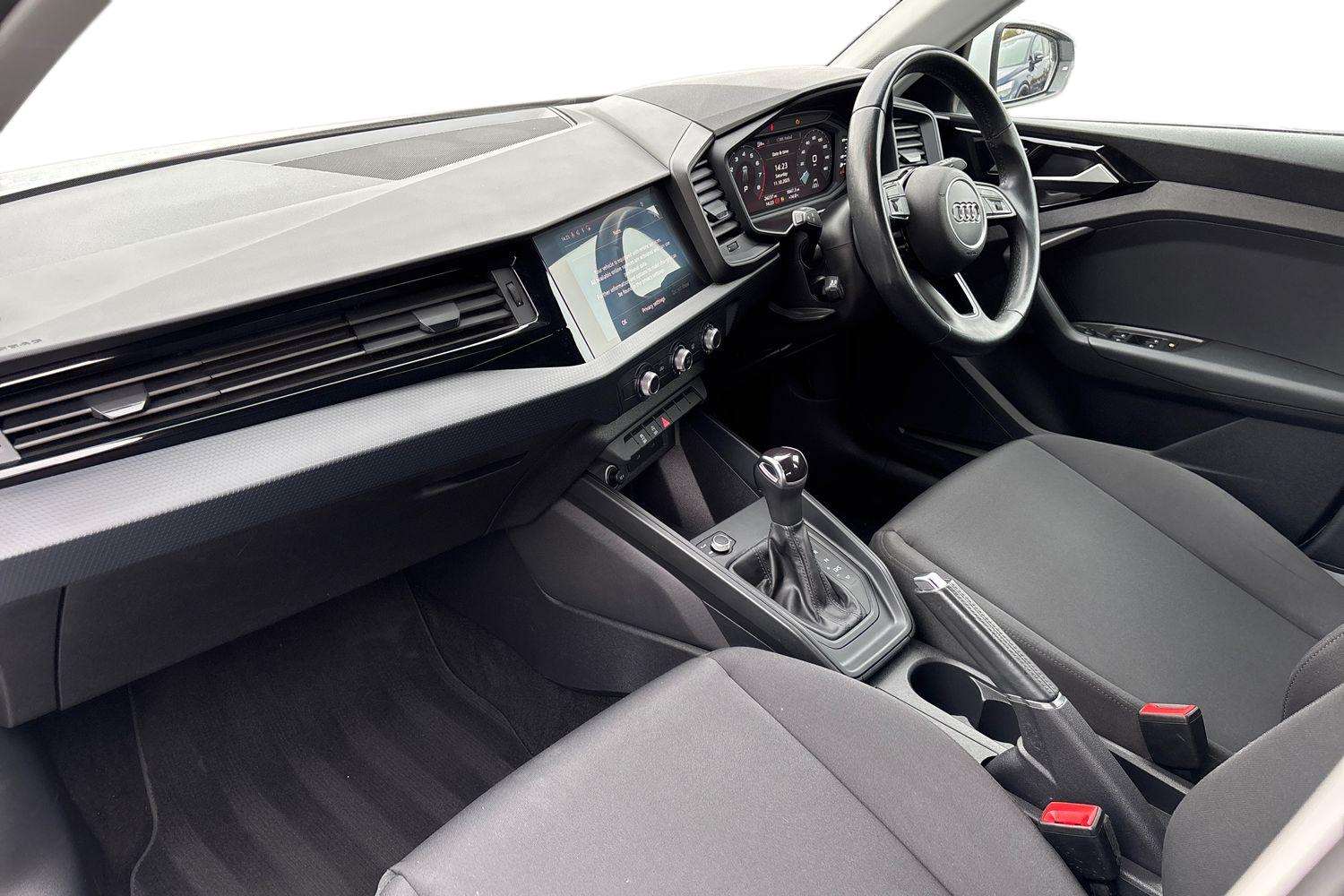 Used Audi A1 2022 for sale - 76435666: Photo 2