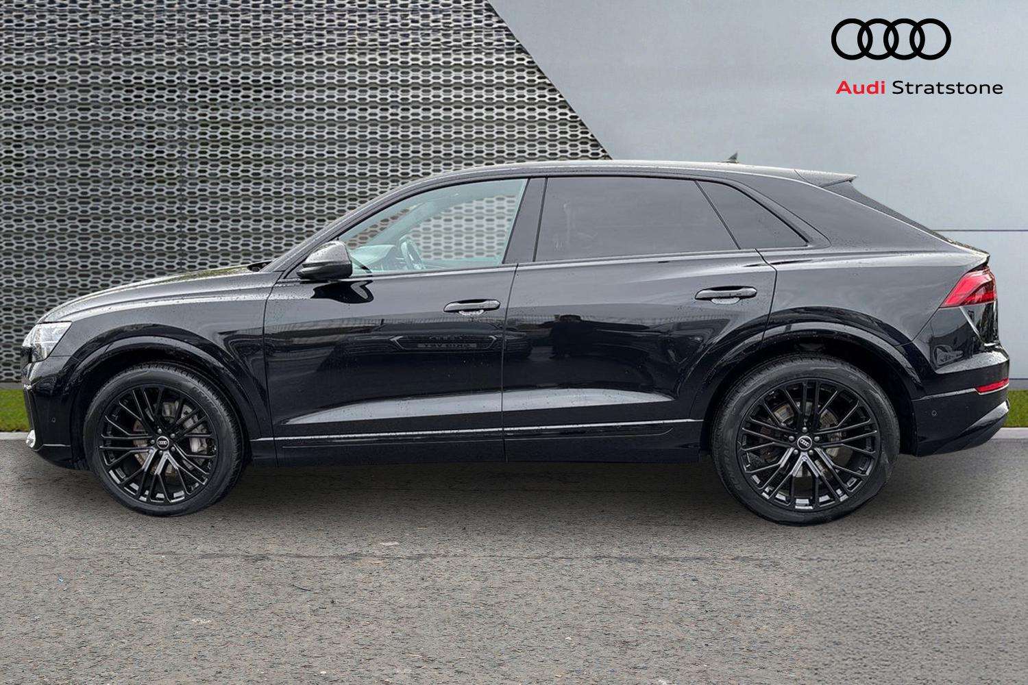 Used Audi Q8 for sale - 76761084: Photo 8
