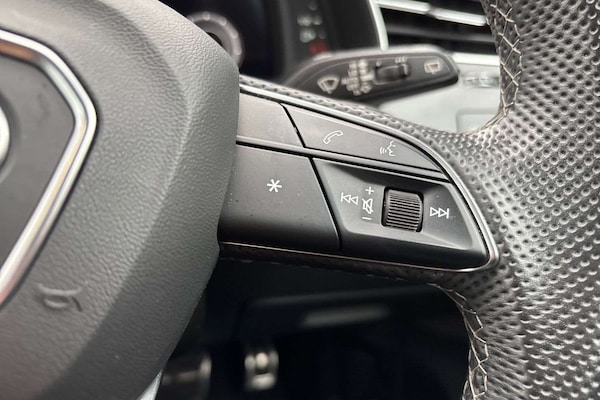 Used Audi Q8 2021 for sale - 76249030: Photo 17