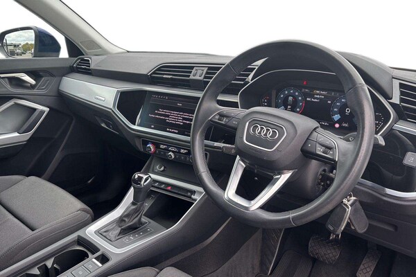 Used Audi Q3 2022 for sale - 76087960: Photo 6